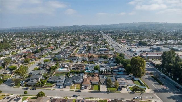 2021 Sheffield, La Habra, CA 90631