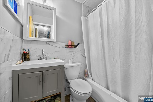 319 Harrison Avenue, Garfield, NJ 07026