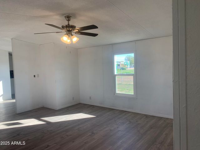 6515 W WARREN Drive, Casa Grande, AZ 85194