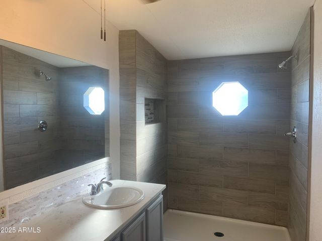 6515 W WARREN Drive, Casa Grande, AZ 85194