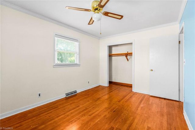 5752 Nylon Drive, Winston-salem, NC 27105
