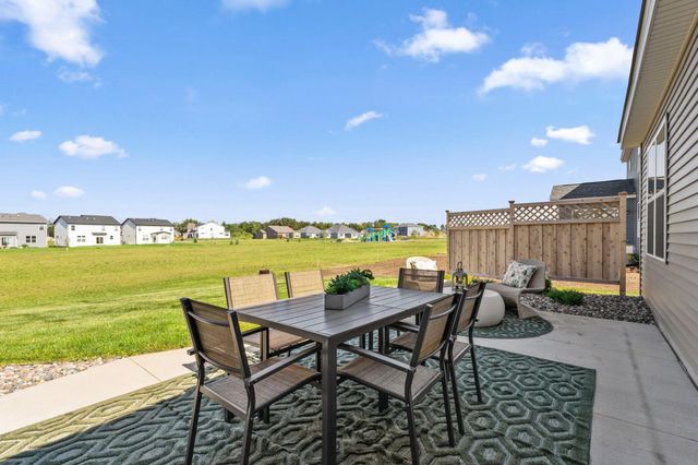 10639 Mississippi Dunes Trail S, Cottage Grove, MN 55016