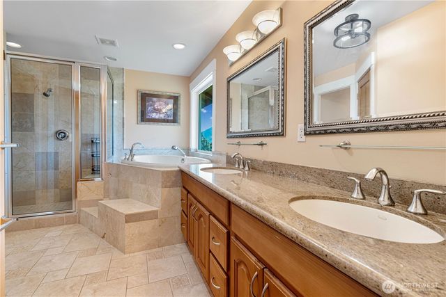 5905 229th Ave SE, Issaquah, WA 98029