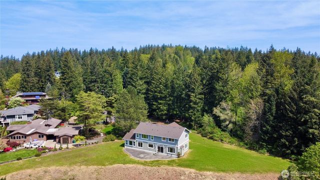 5905 229th Ave SE, Issaquah, WA 98029