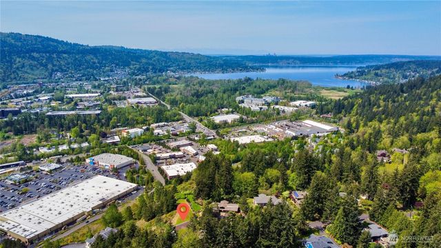 5905 229th Ave SE, Issaquah, WA 98029