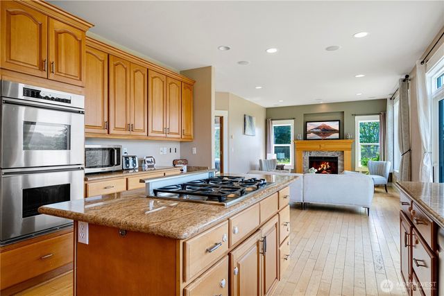 5905 229th Ave SE, Issaquah, WA 98029