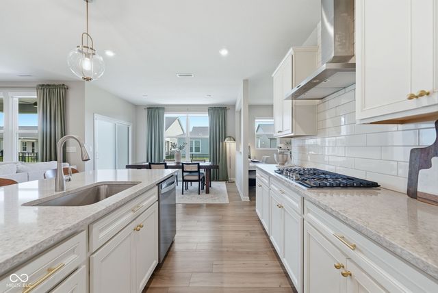 5350 Oak Knoll Drive, Whitestown, IN 46075