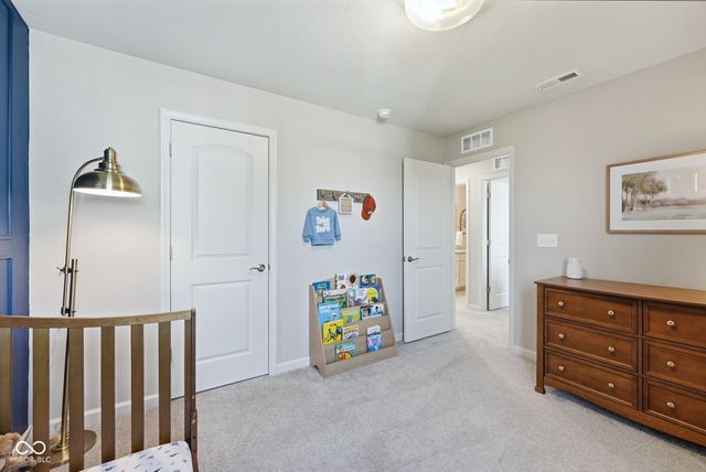 5350 Oak Knoll Drive, Whitestown, IN 46075