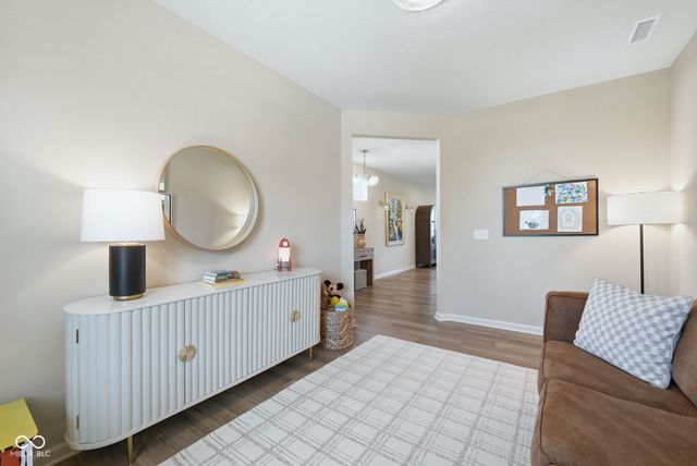 5350 Oak Knoll Drive, Whitestown, IN 46075