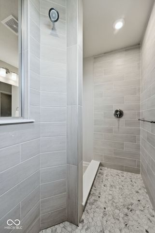 5350 Oak Knoll Drive, Whitestown, IN 46075