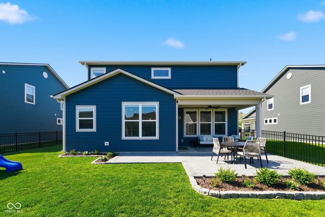 5350 Oak Knoll Drive, Whitestown, IN 46075