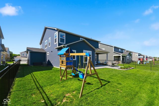 5350 Oak Knoll Drive, Whitestown, IN 46075