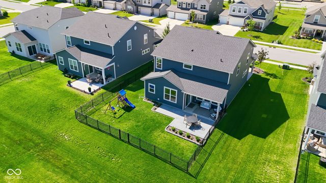 5350 Oak Knoll Drive, Whitestown, IN 46075