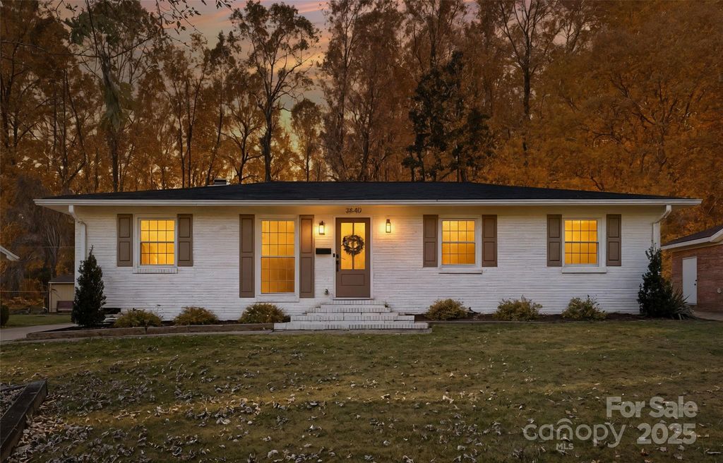 3640 Densmore Drive, Charlotte, NC 28205