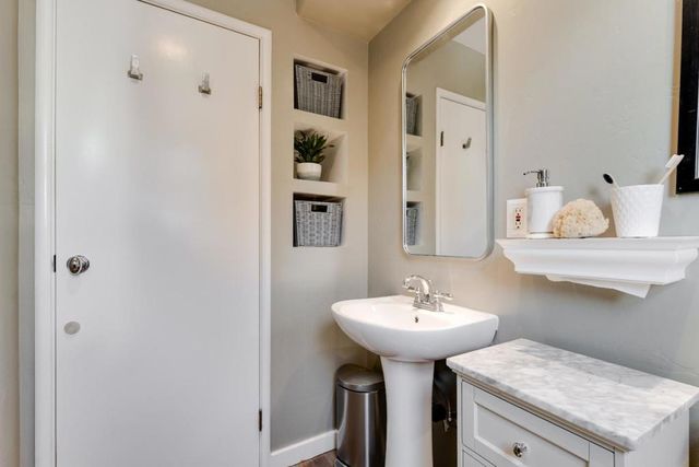 233 Wixon Avenue, Aptos, CA 95003