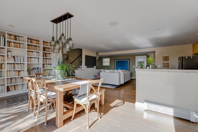 233 Wixon Avenue, Aptos, CA 95003