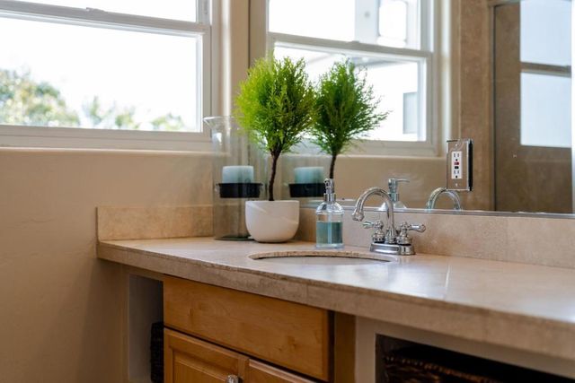 233 Wixon Avenue, Aptos, CA 95003