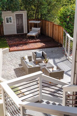 233 Wixon Avenue, Aptos, CA 95003