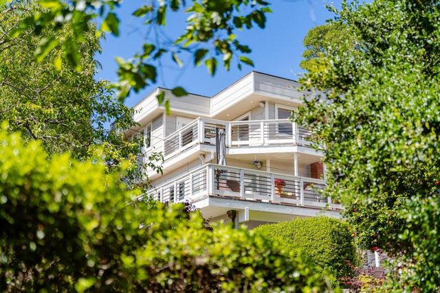 233 Wixon Avenue, Aptos, CA 95003