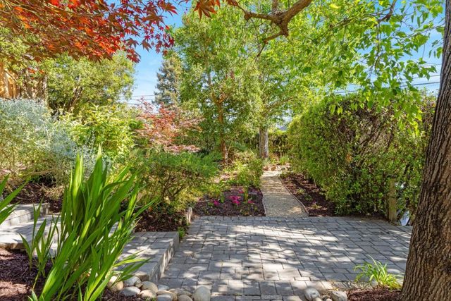 233 Wixon Avenue, Aptos, CA 95003