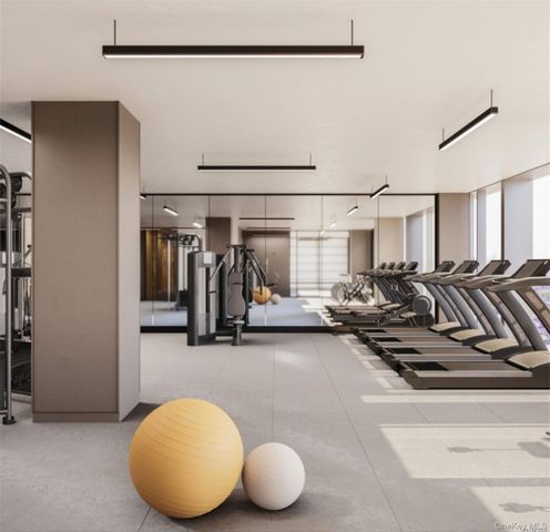 131-02B 40TH Road 20Q, Flushing, NY 11354