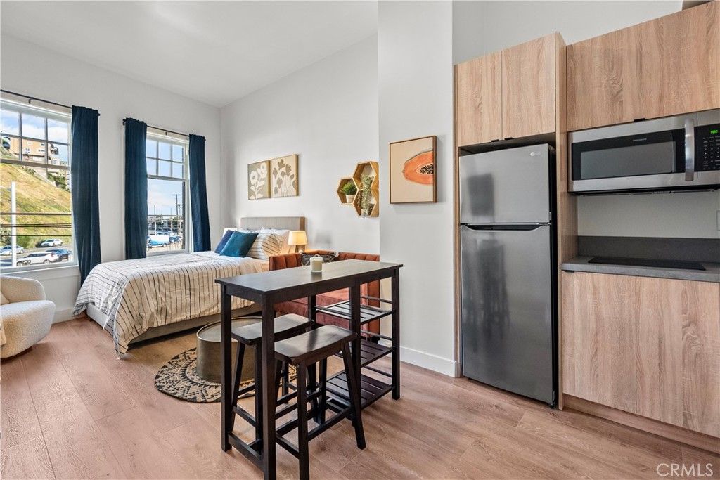 181 Culver Boulevard B, Playa Del Rey, CA 90293