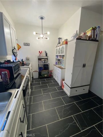 776 W 1st, San Pedro, CA 90731