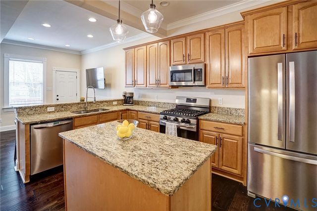 617 N 31st St, Richmond, VA 23223