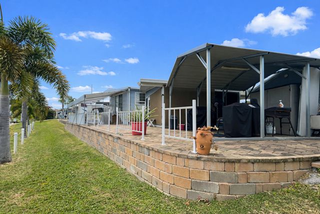 7950 Hwy 78 W 111, Okeechobee, FL 34974