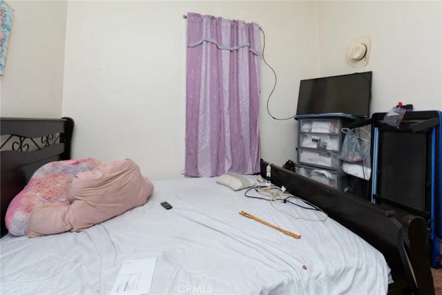 1031 K, Reedley, CA 93654