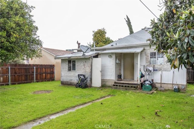 1031 K, Reedley, CA 93654