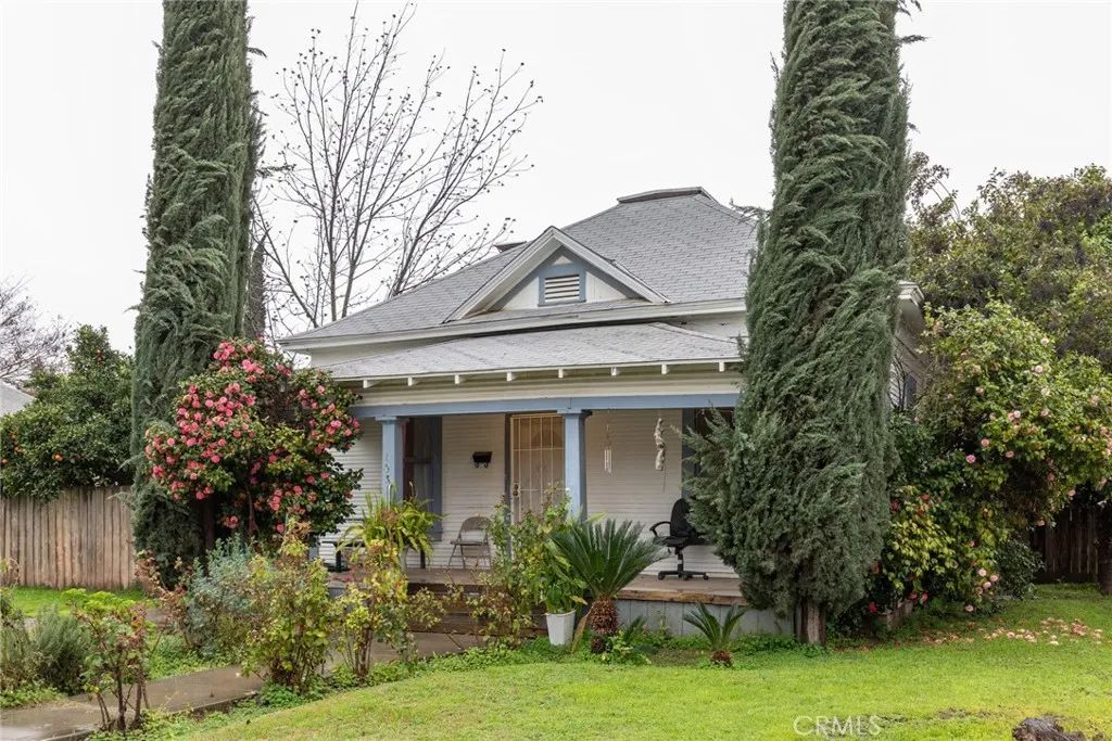 1031 K, Reedley, CA 93654