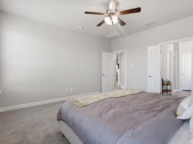 16032 Farringdon Way, Fort Worth, TX 76247