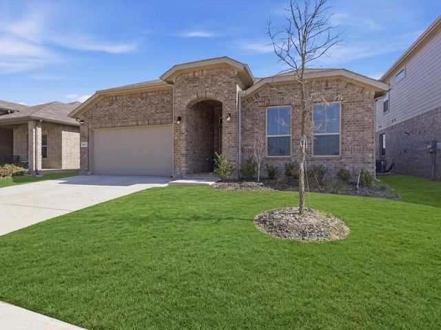 16032 Farringdon Way, Fort Worth, TX 76247