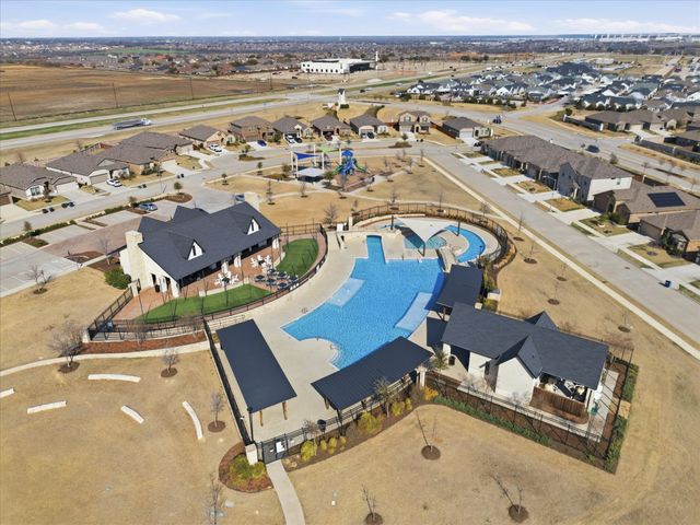 16032 Farringdon Way, Fort Worth, TX 76247