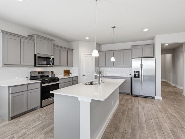 16032 Farringdon Way, Fort Worth, TX 76247