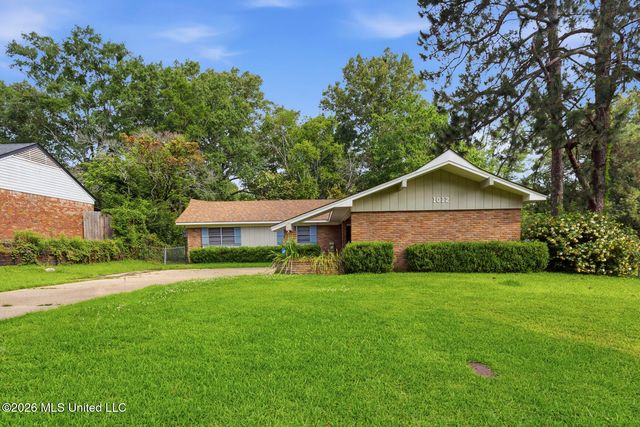 1012 Briarwood Drive, Clinton, MS 39056