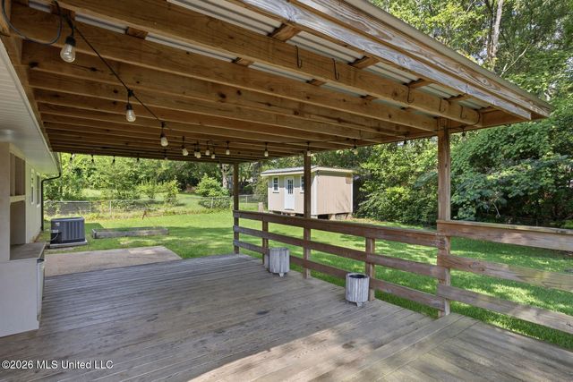 1012 Briarwood Drive, Clinton, MS 39056