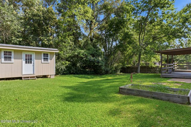 1012 Briarwood Drive, Clinton, MS 39056