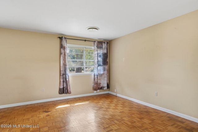 1012 Briarwood Drive, Clinton, MS 39056