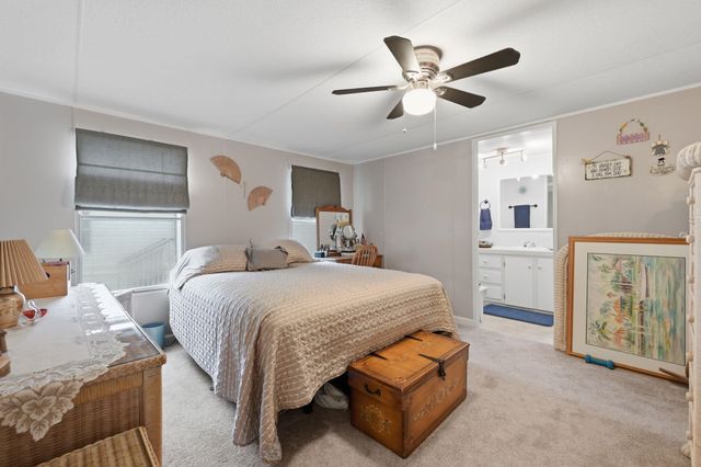 539 Key Largo Ave., Murrells Inlet, SC 29576
