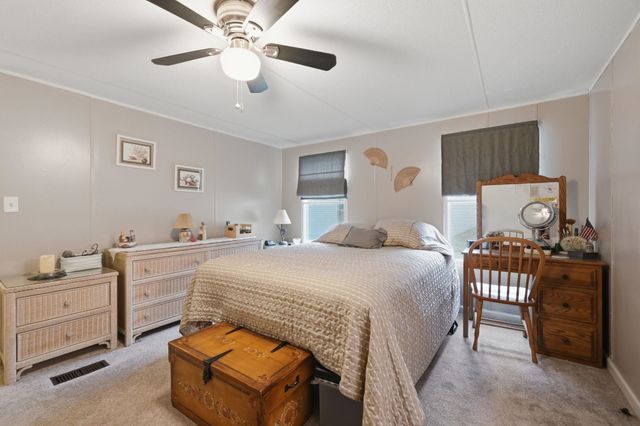 539 Key Largo Ave., Murrells Inlet, SC 29576