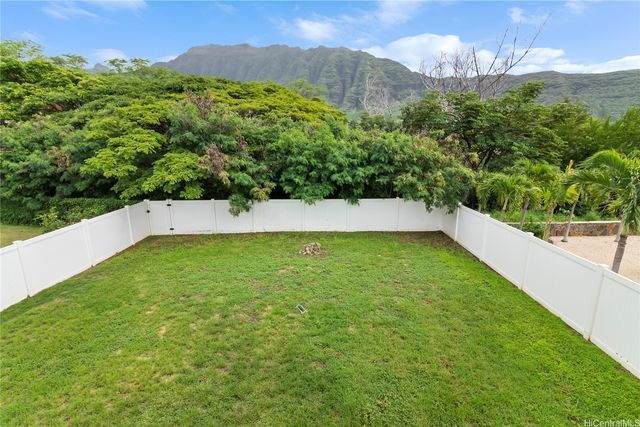 84-575 Kili Drive 28, Waianae, HI 96792