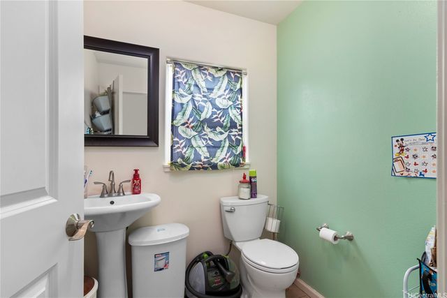 84-575 Kili Drive 28, Waianae, HI 96792