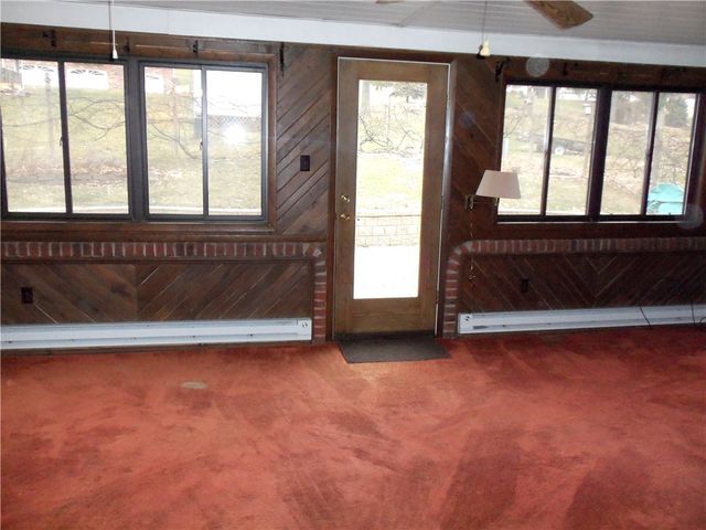 145 Wren Way, South Strabane, PA 15301