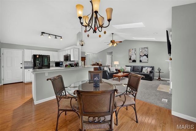 2 Moonstone Court, O'fallon, MO 63366