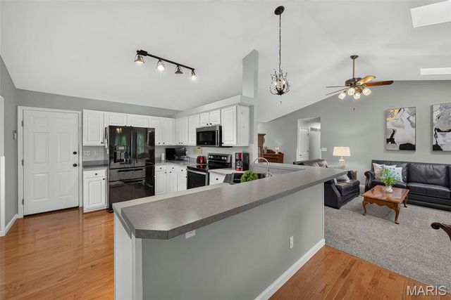 2 Moonstone Court, O'fallon, MO 63366
