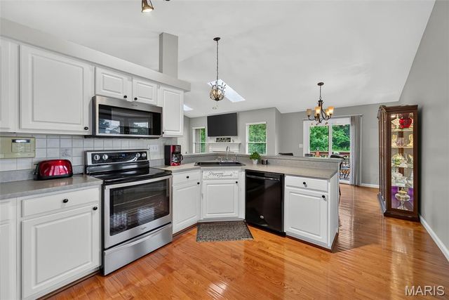 2 Moonstone Court, O'fallon, MO 63366