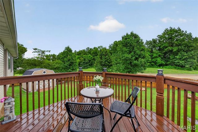 2 Moonstone Court, O'fallon, MO 63366