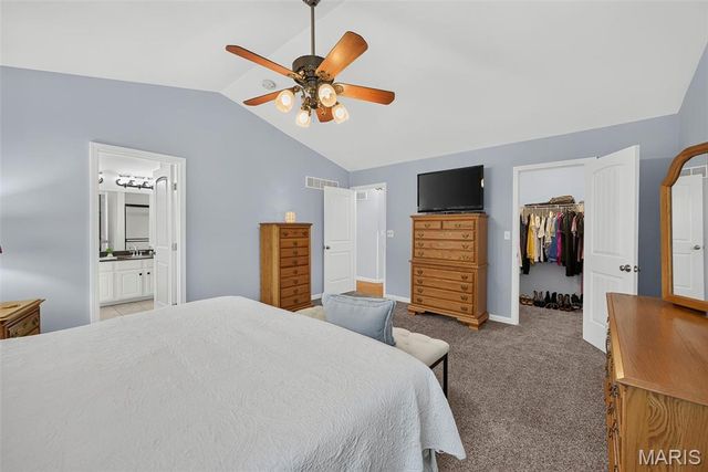 2 Moonstone Court, O'fallon, MO 63366